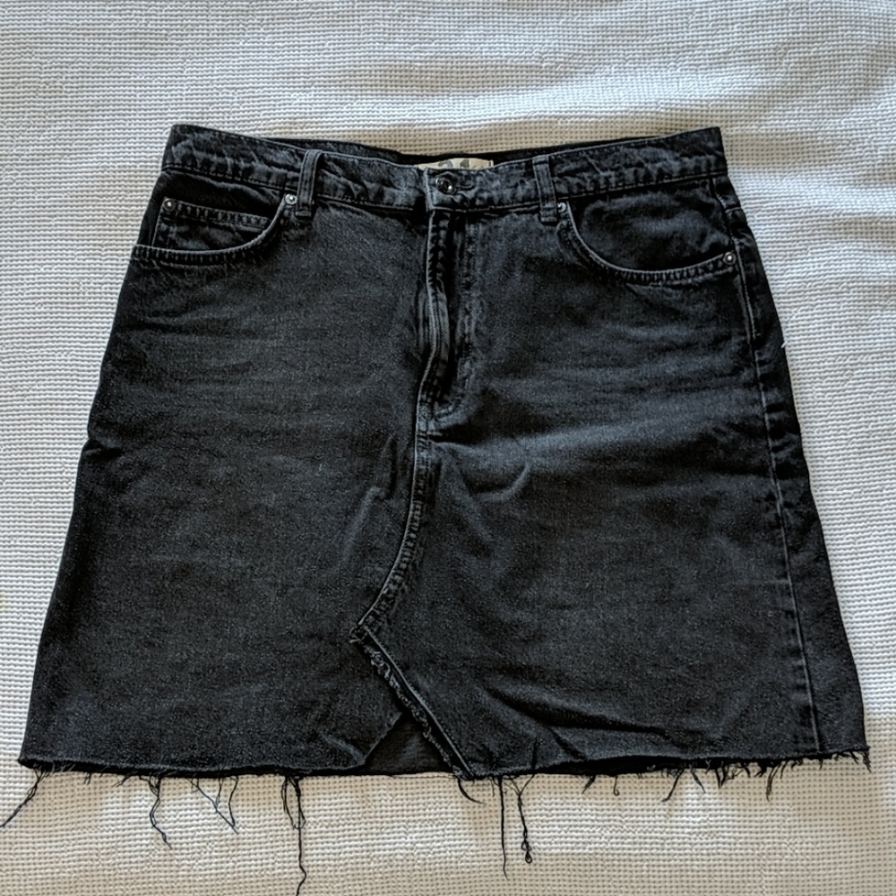 Black denim skirt